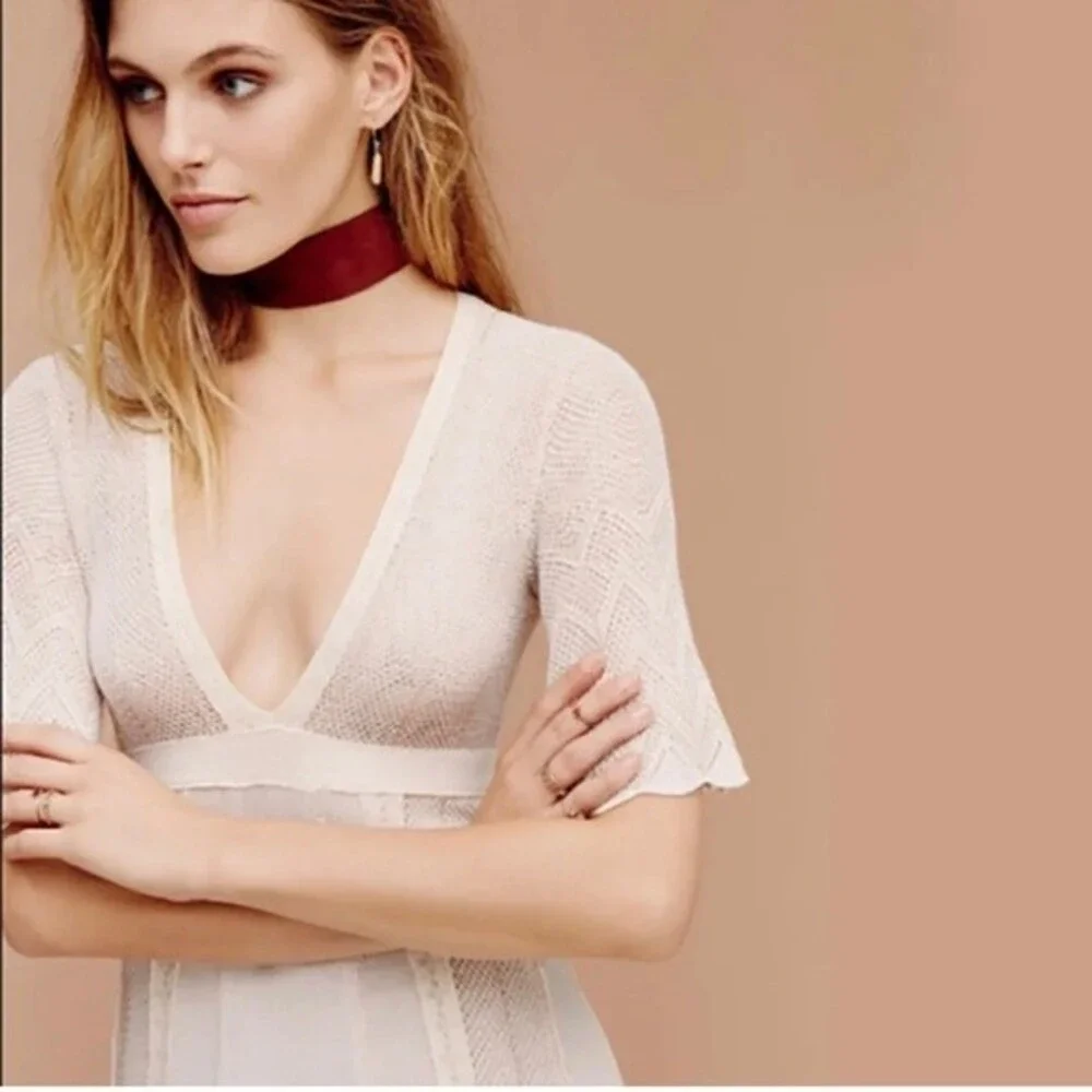 Free People Deep V Knit Ivory/Pink Boho Chic Mini Dress- Size Small - Picture 2 of 8